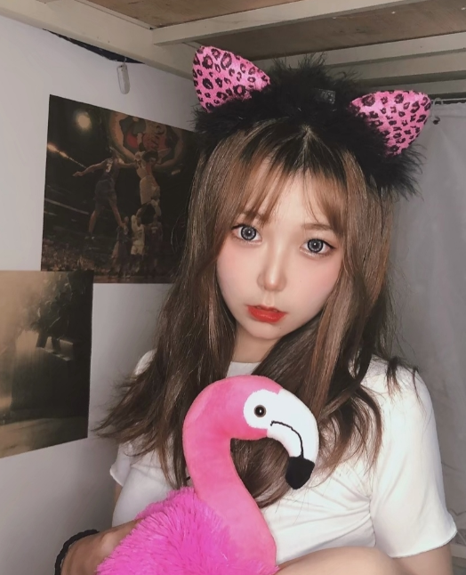 绍兴 颜~she外围兼职学生妹